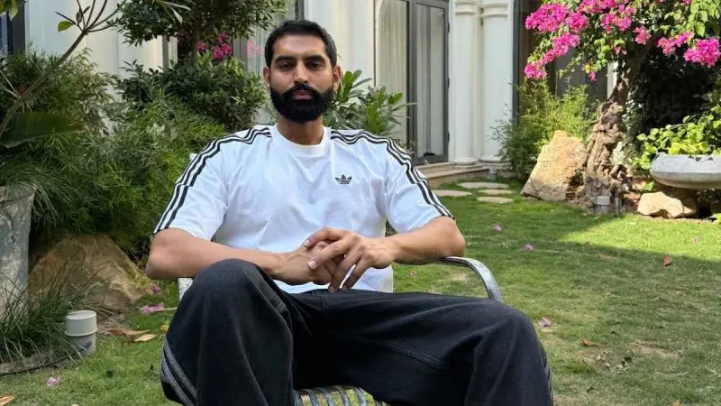With Lush Lawn, Central Courtyard But Only 2 Rooms, Parmish Verma’s Dreamy Mohali Home Is A Sight To Behold!