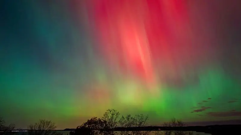 Can You See Auroras In India Today? When, Where & How To See Them