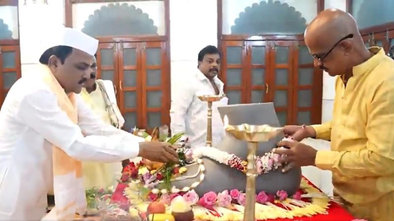 Lalbaugcha Raja Mandal Performs Ganesh Muhurta Pujan, Officially Begins Ganeshotsav 2026 Prep