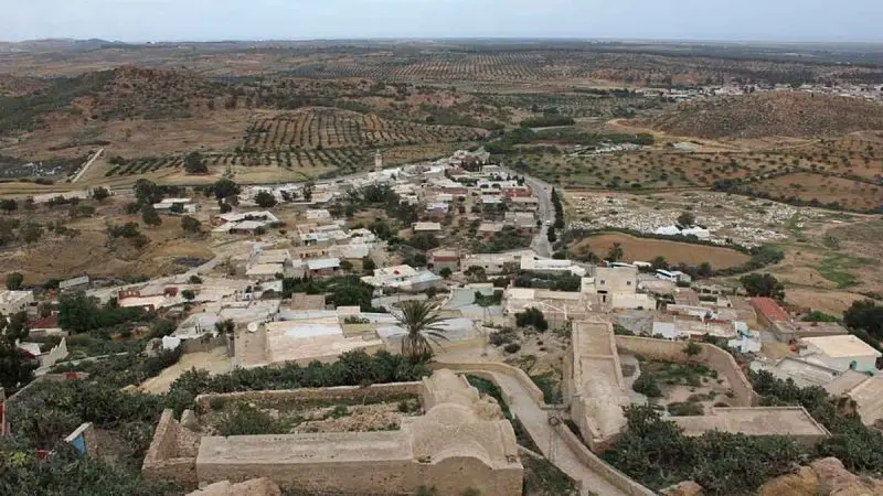 This Cliffside Village In Tunisia Has No Roads For Vehicles And You Can Only Explore It On Foot