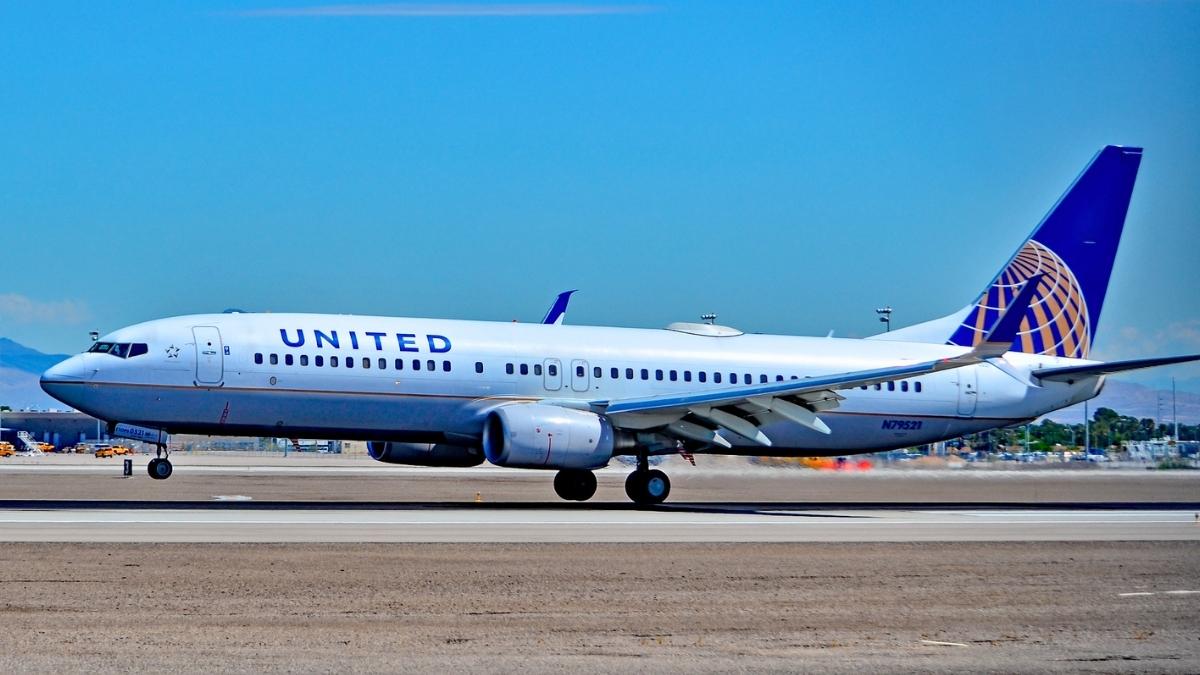 Why Was A United Airlines Flight Loaded With Sandbags Before Takeoff?