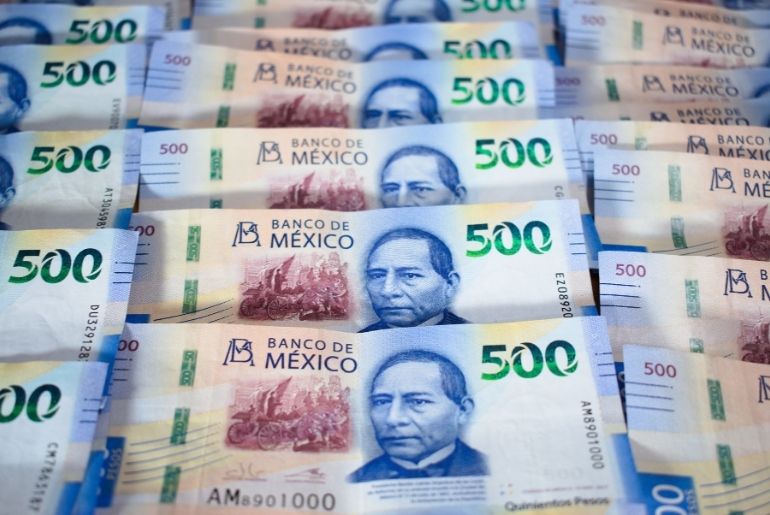 world beautiful currency notes