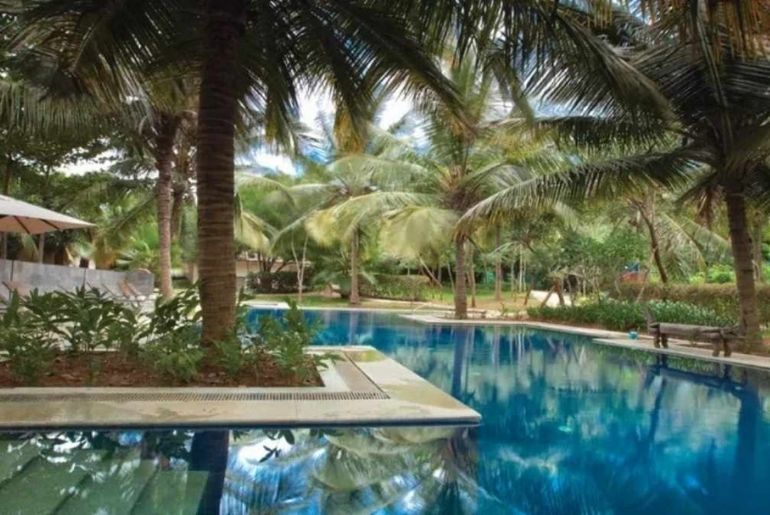 monsoon staycation in India