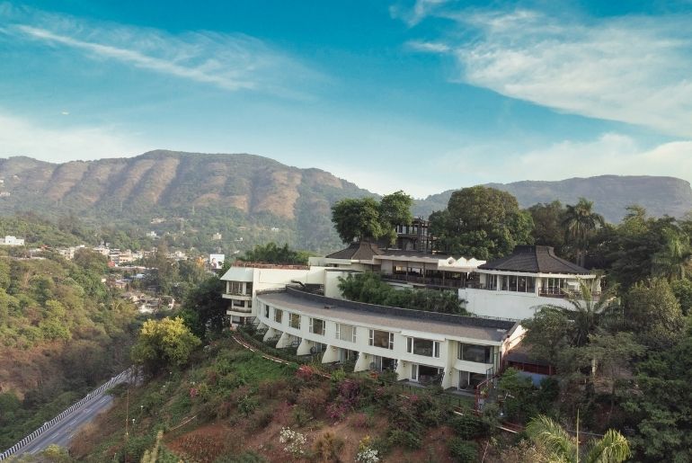 monsoon staycation in india