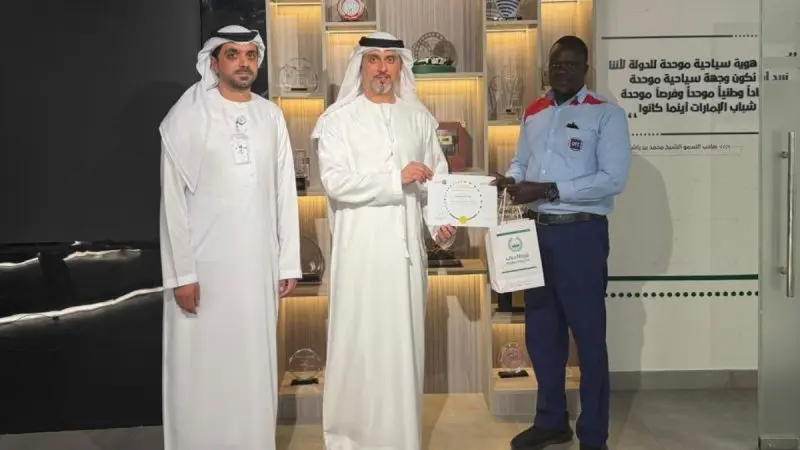 Dubai Tourist Police Applauds Driver’s Effort To Return AED10,000 Before Tourist’s Flight