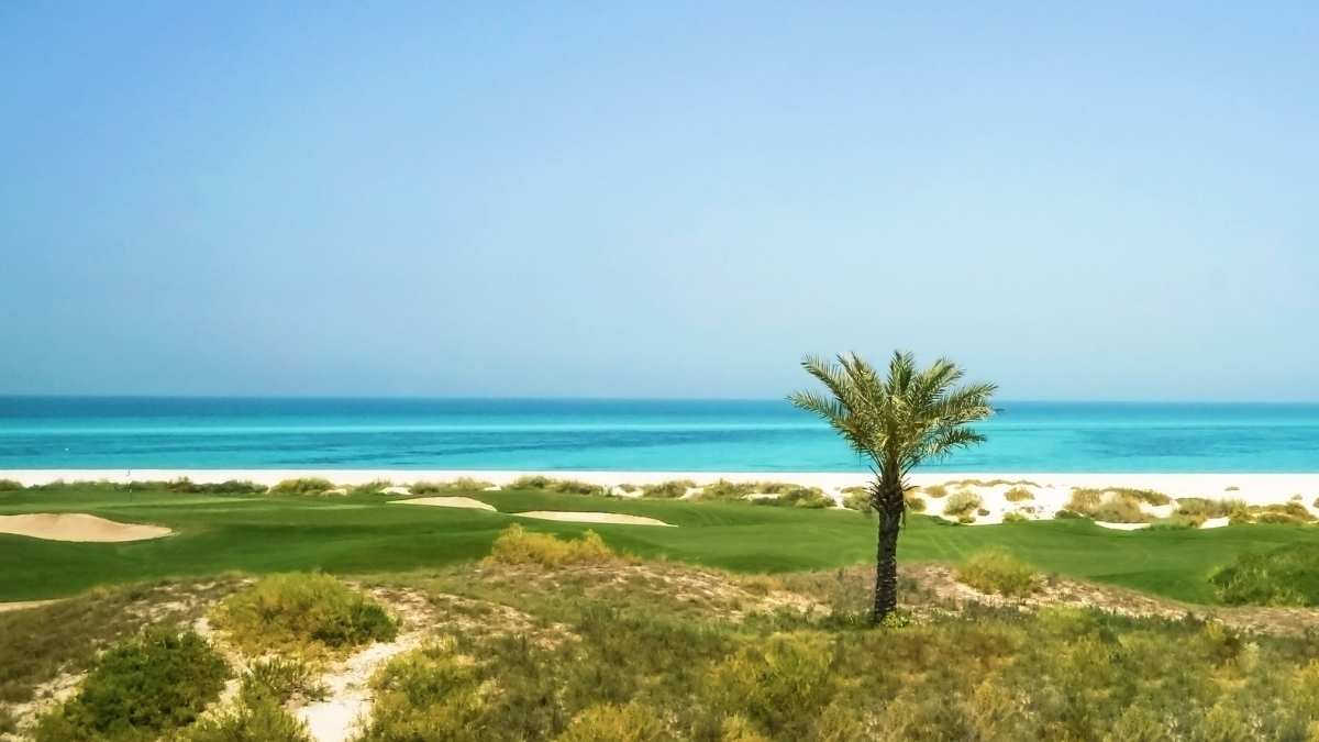Abu Dhabi’s Saadiyat Beach Named Amongst World’s 50 Best Beaches 2026!