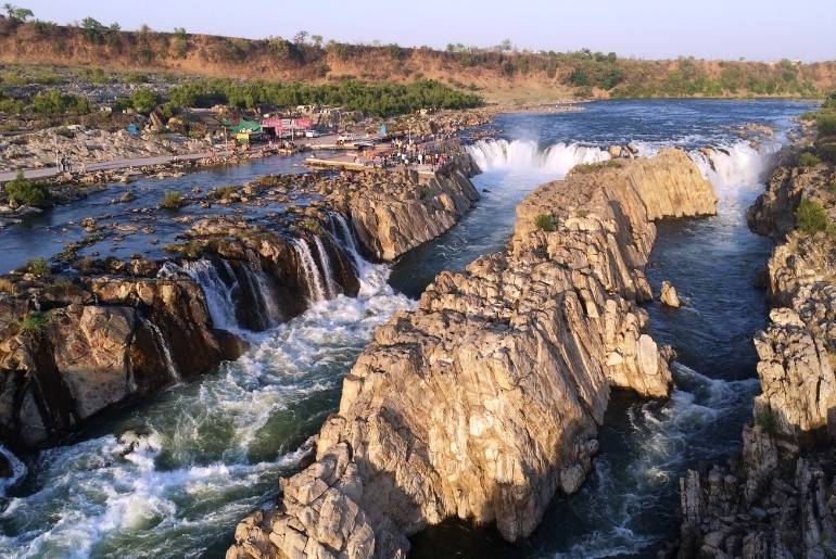 waterfalls in jabalpur 