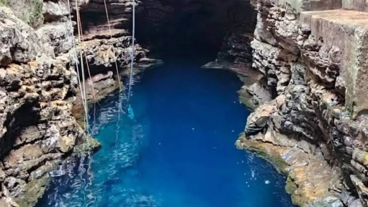 Just 80 Km From MP’s Khajuraho Lies A Mysterious Pool Linked To The Pandavas