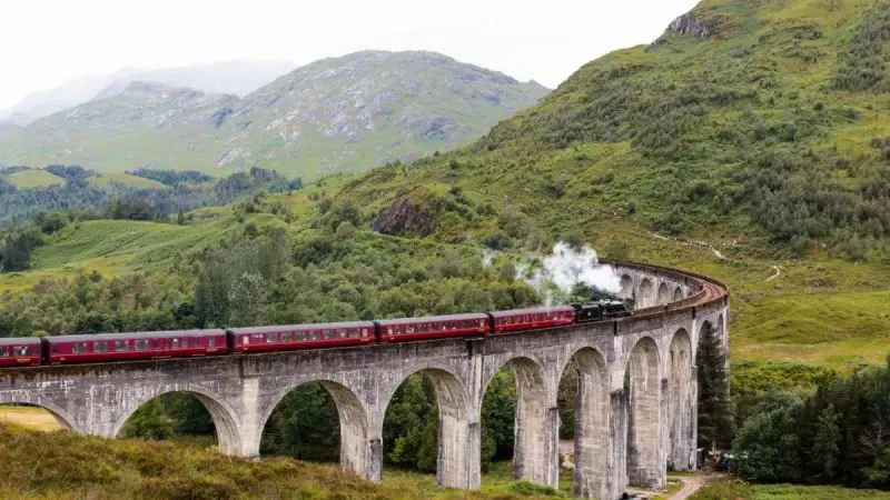Scotland’s Hogwarts Express Resumes Service; Visitors Issued Safety Warning