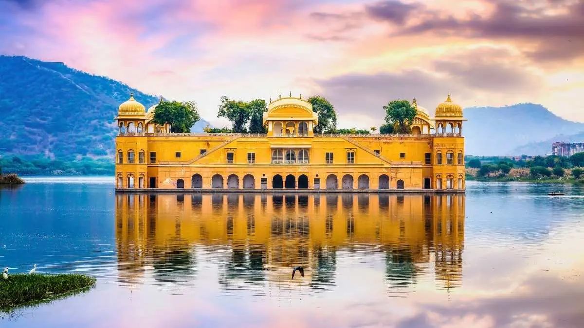 Did You Know Jaipur Has A Palace That’s Been Underwater For 200 Years?