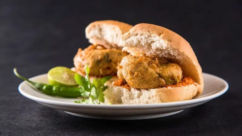 Maharashtra: No Vada Pav, Chips, Chocolates In & Around Schools Anymore; FDA Bans HFSS Foods