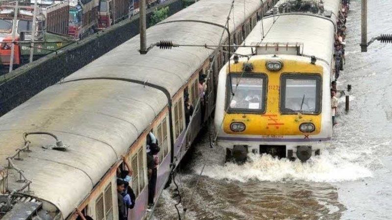Mumbai Rains: Deccan Queen, Indrayani Express Among 16 Trains Cancelled; Local Services Delayed