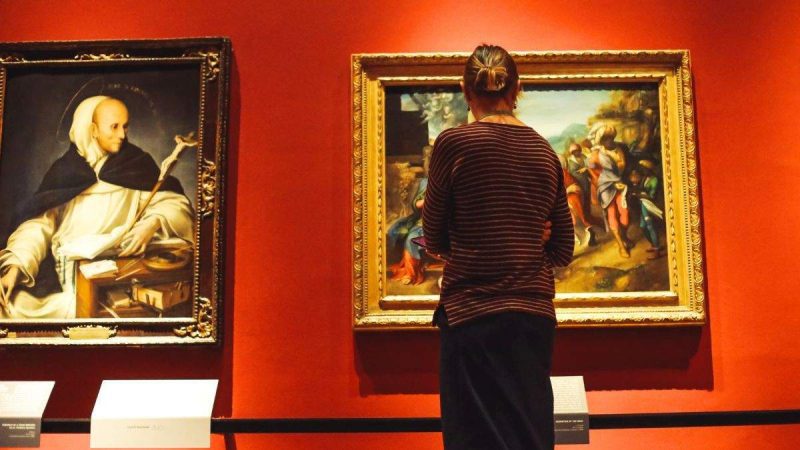 Study Reveals Visiting Museums & Art Galleries Can Help Slow Down Ageing