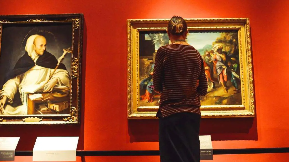 Study Reveals Visiting Museums & Art Galleries Can Help Slow Down Ageing