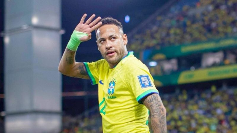 As Neymar Retires From Int’l Football, A Look At His Diet, Cheat Meal, Fave Restaurant & More