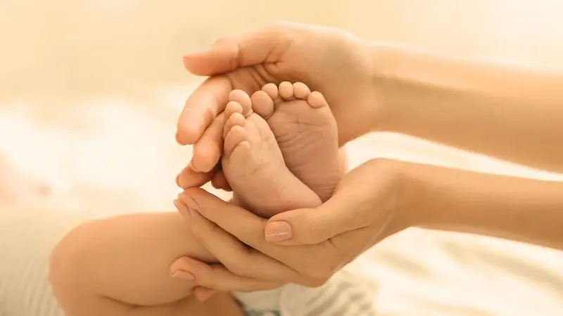 Had A Baby In The UAE? You Can Now Get Your Newborn’s Birth Certificate Instantly Online