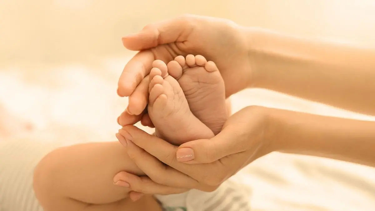 Had A Baby In The UAE? You Can Now Get Your Newborn’s Birth Certificate Instantly Online