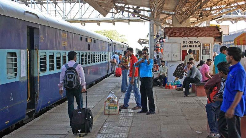 Travelling By Train? You Can Now Book Your Personal Luggage Online; Here’s How It Works
