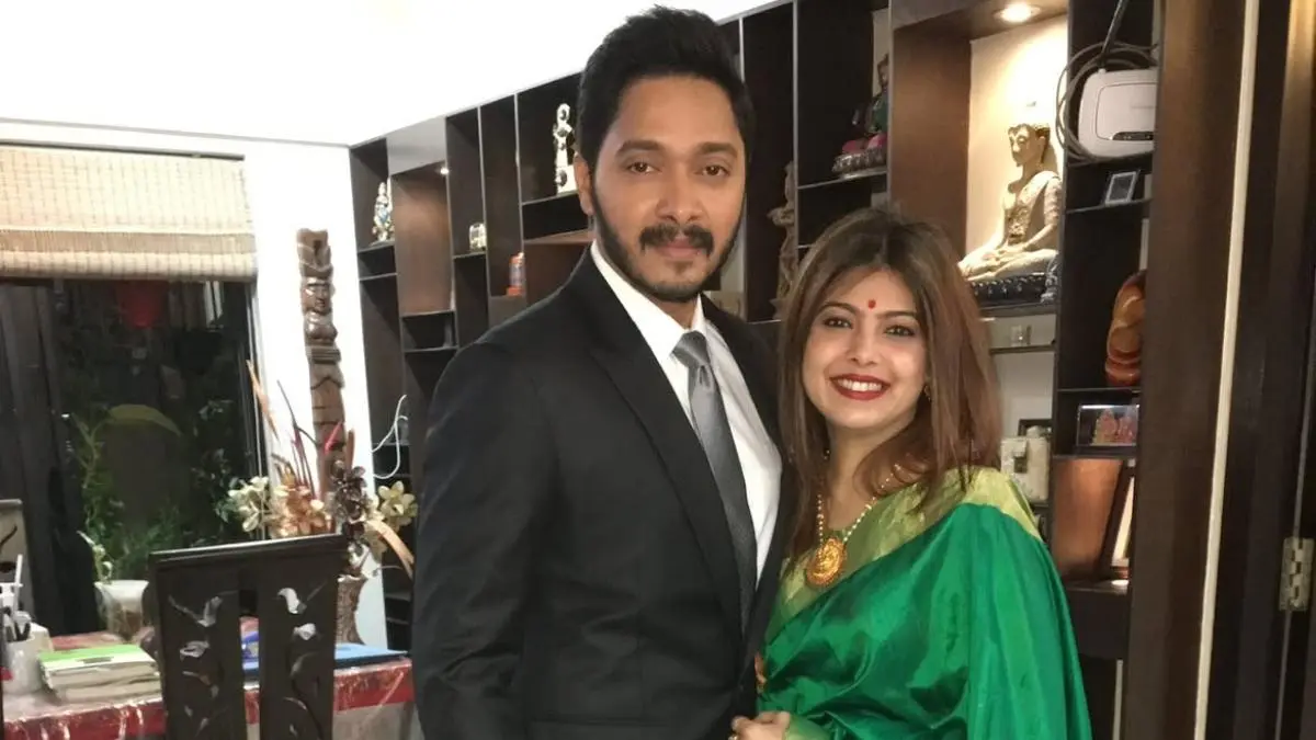 Exclusive: Shreyas Talpade Proposed His Wife In Just 4 Days Of Knowing Her!