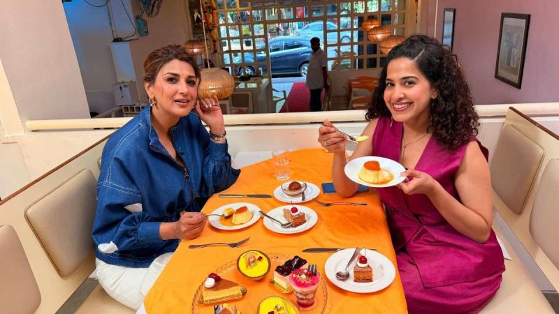Exclusive: Sonali Bendre Swears By This Weird Food Combination, Surprising Kamiya Jani