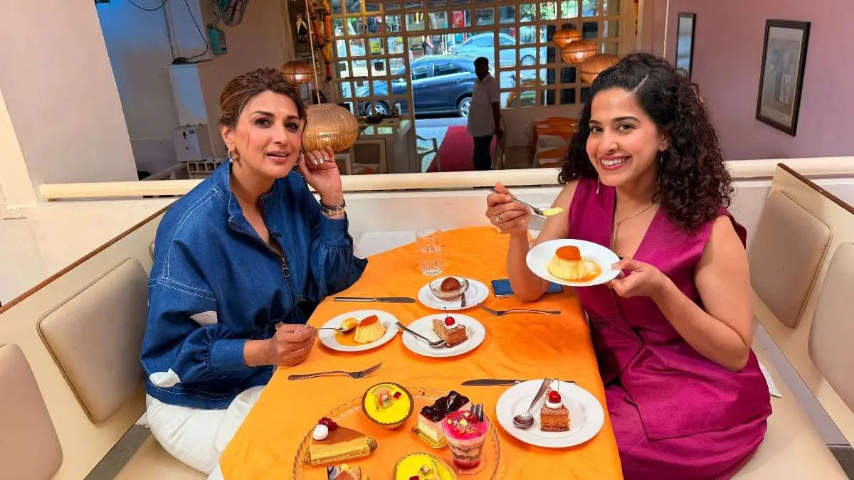 Exclusive: Sonali Bendre Swears By This Weird Food Combination, Surprising Kamiya Jani