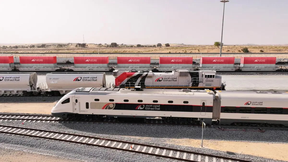 Etihad Rail Unveils Emirati-Inspired Menu From Abu Dhabi To Fujairah & Here’s What’s Inside