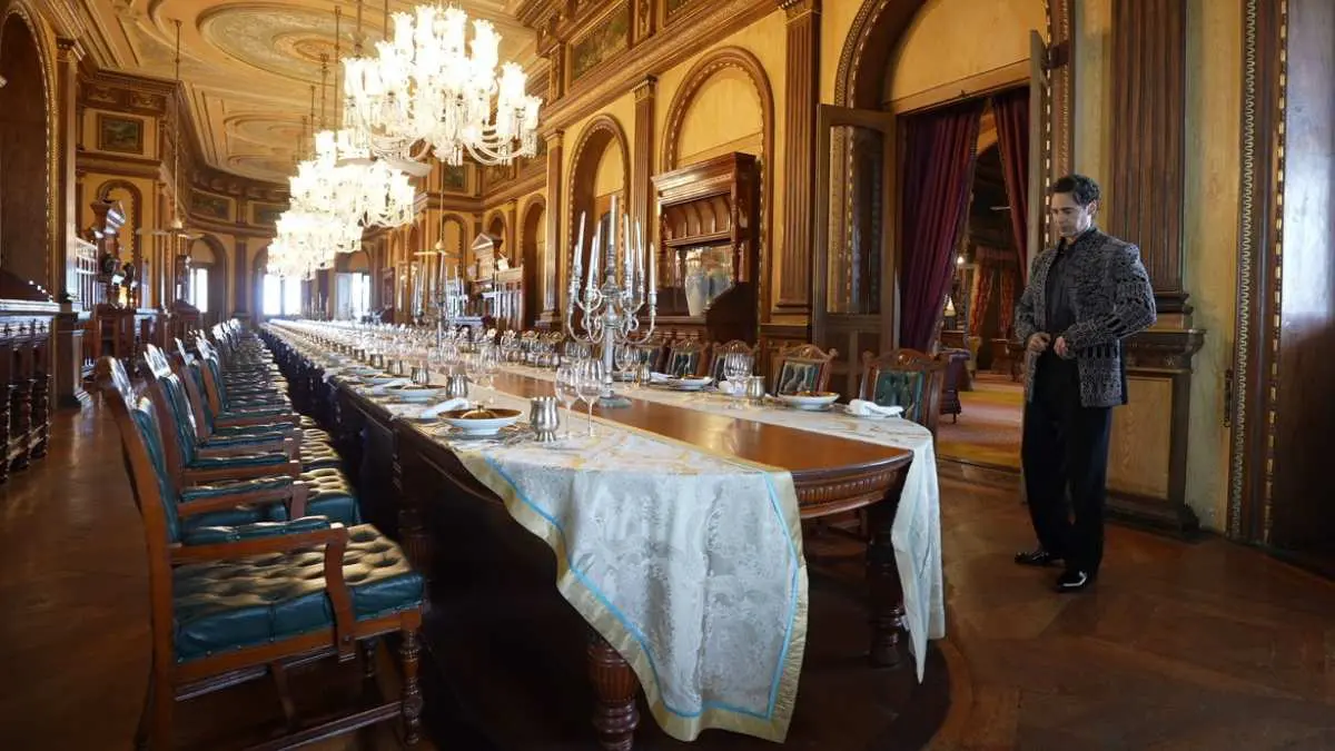 Exclusive: Falaknuma Palace In Hyderabad Has The World’s Largest 101 Seater Dining Table