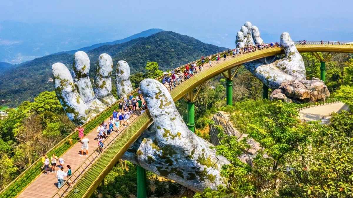 IRCTC Has A 11-Day Vietnam & Cambodia Tour For ₹1.44 Lakh Including Flights, Hotels & More