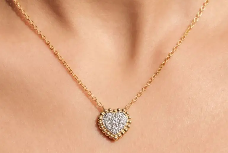 Raksha Bandhan gifts for sisters