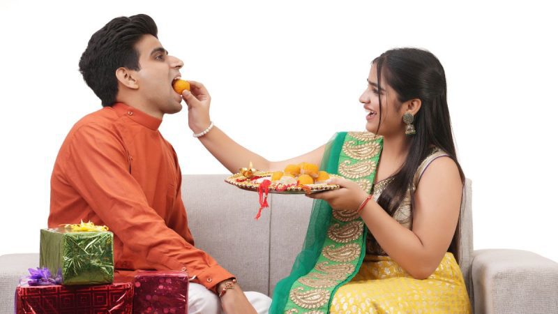 Raksha Bandhan Gifting Guide: 8 Unique Presents Your Sibling Will Actually Love If You Live In The UAE