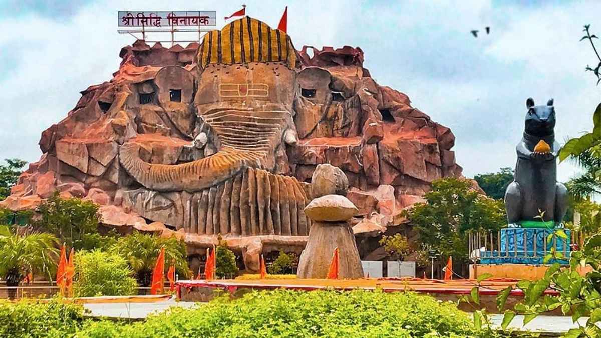 Asia’s Largest Siddhivinayak Temple Is In Gujarat! Why This Place Is So Special