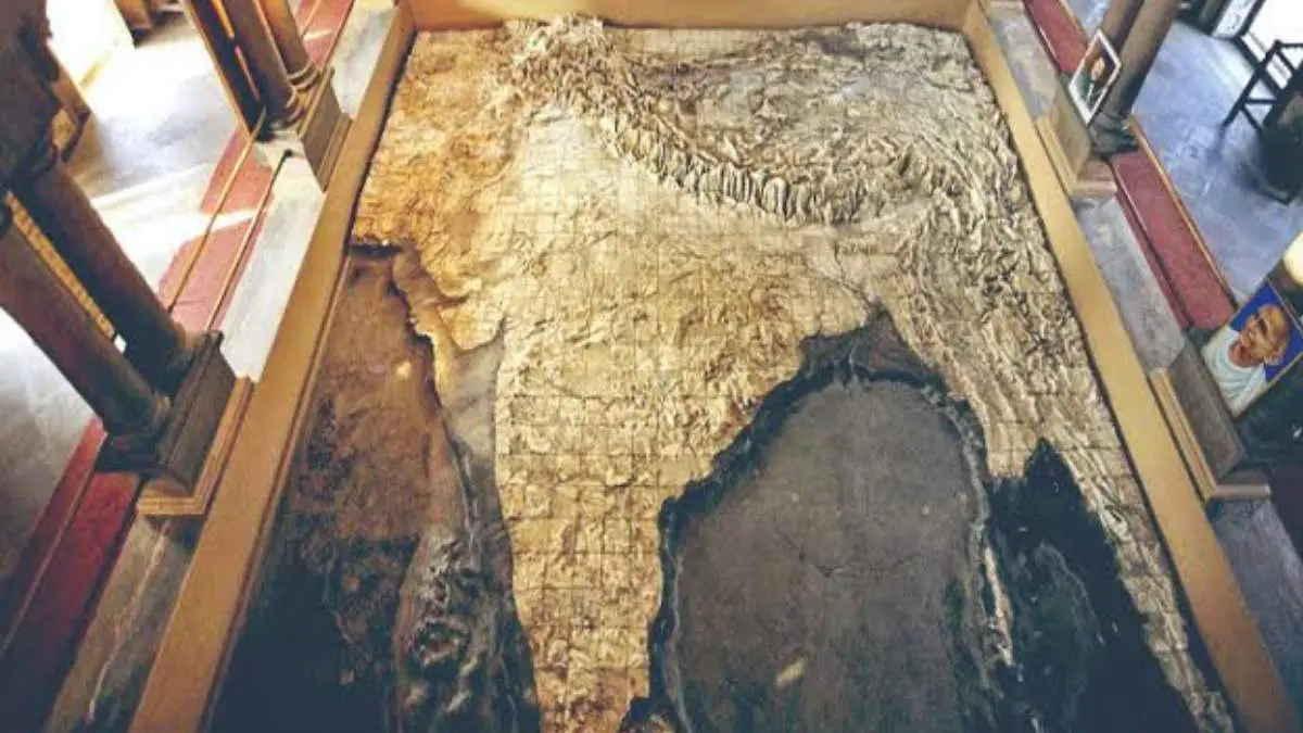 Varanasi Has A Temple With No Idol But Map Of Pre-Partition India & Mahatma Gandhi Inaugurated It