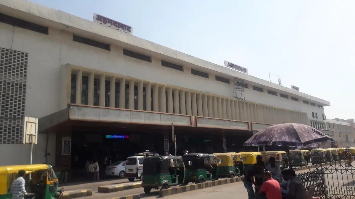 Ahmedabad, Surat Stations Earn Crores But Passengers Still Struggle For Water, Seats & More