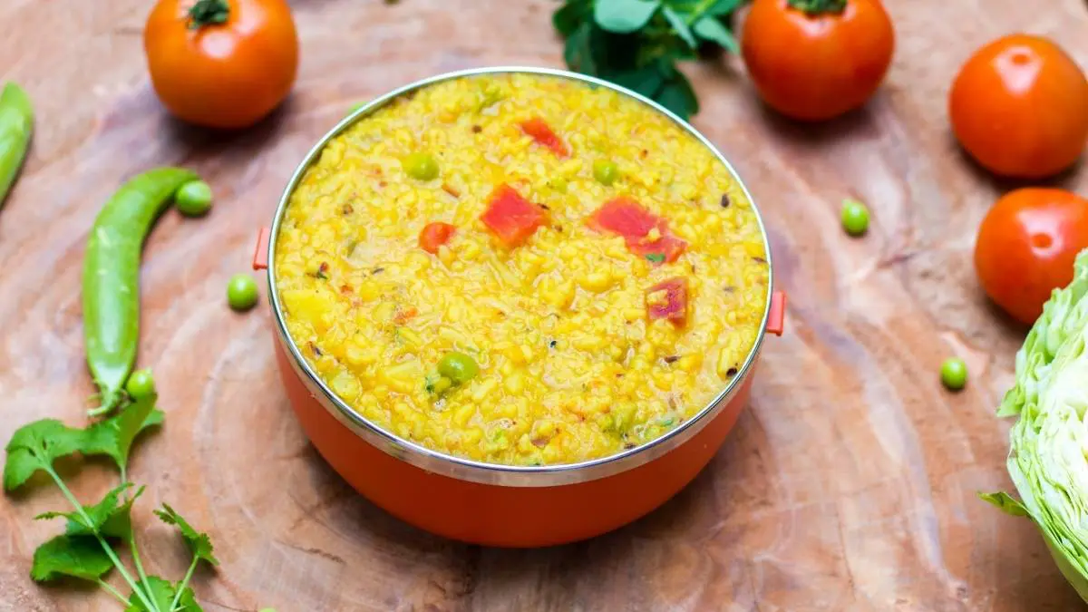 From Khichdi To Salt: 8 Indian Foods That Became Symbols Of The Swadeshi Movement