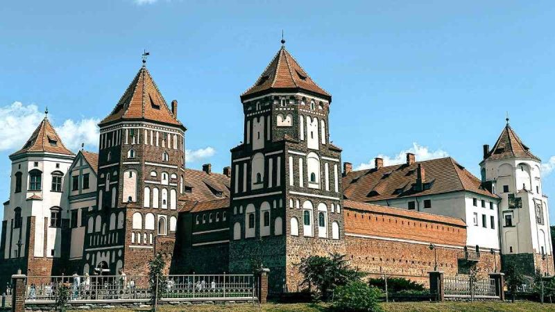 Belarus Opens E-Visa For Indians: Why This Nation Known For Its Castles Deserves More Attention