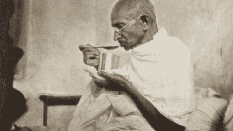 10 Simple Foods Mahatma Gandhi Ate That You Can Still Find Across India Today