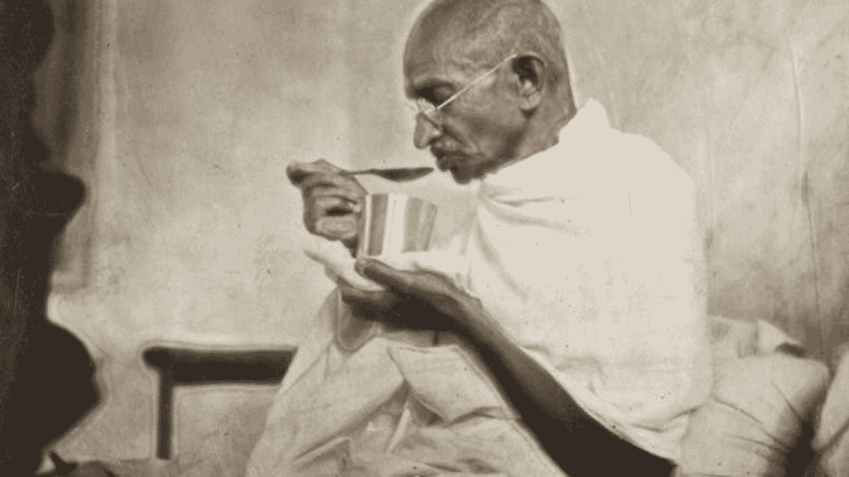 10 Simple Foods Mahatma Gandhi Ate That You Can Still Find Across India Today