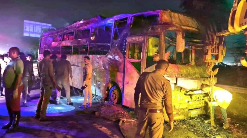 Greater Noida: 9 Killed After AC Sleeper Bus Catches Fire On Yamuna Expressway Late At Night