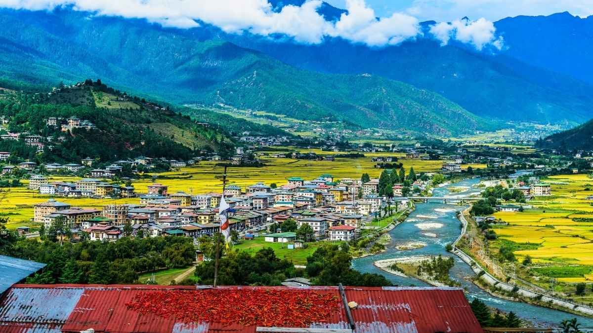 Planning A Bhutan Trip? IRCTC’s 6-Day Tour Starts From ₹89,300 With Flights & More