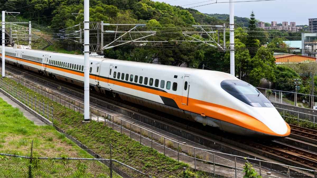 India’s B35 Bullet Train To Hit 350 Kmph, Set To Rival Japan’s E10; All You Need To Know