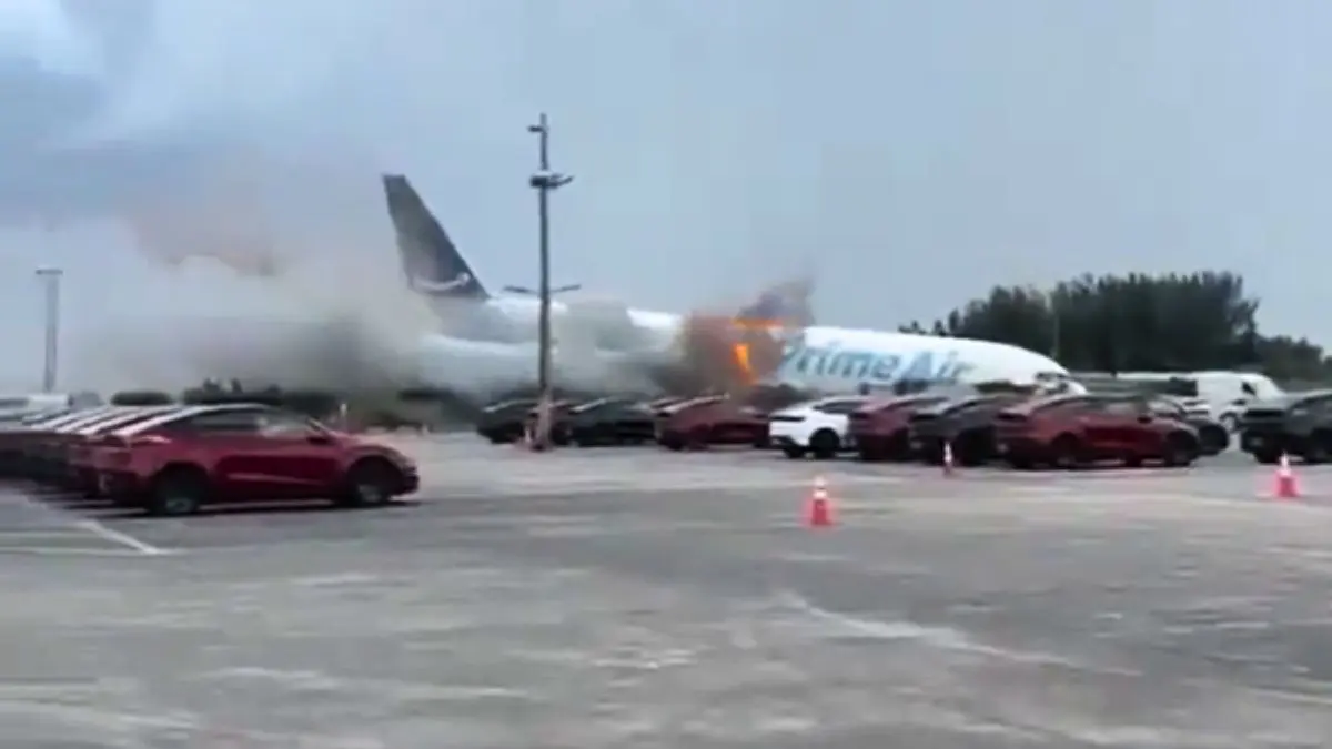 Boeing 767 Cargo Plane Crashes At Miami Airport; 5 Killed, 5 Injured