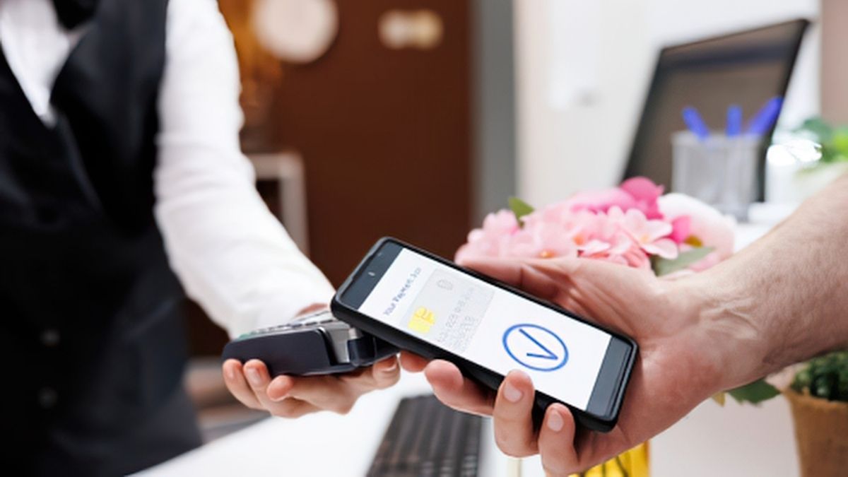 PhonePe Teams Up With Visa To Make Card Payments As Easy As UPI; Introduces 3 New Services!