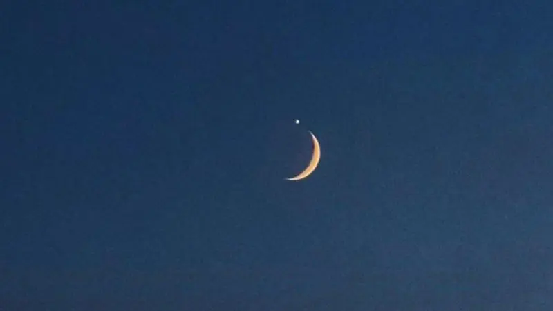 In Pics: Crescent Moon Meets Venus In Rare Celestial Spectacle In Assam On September 14