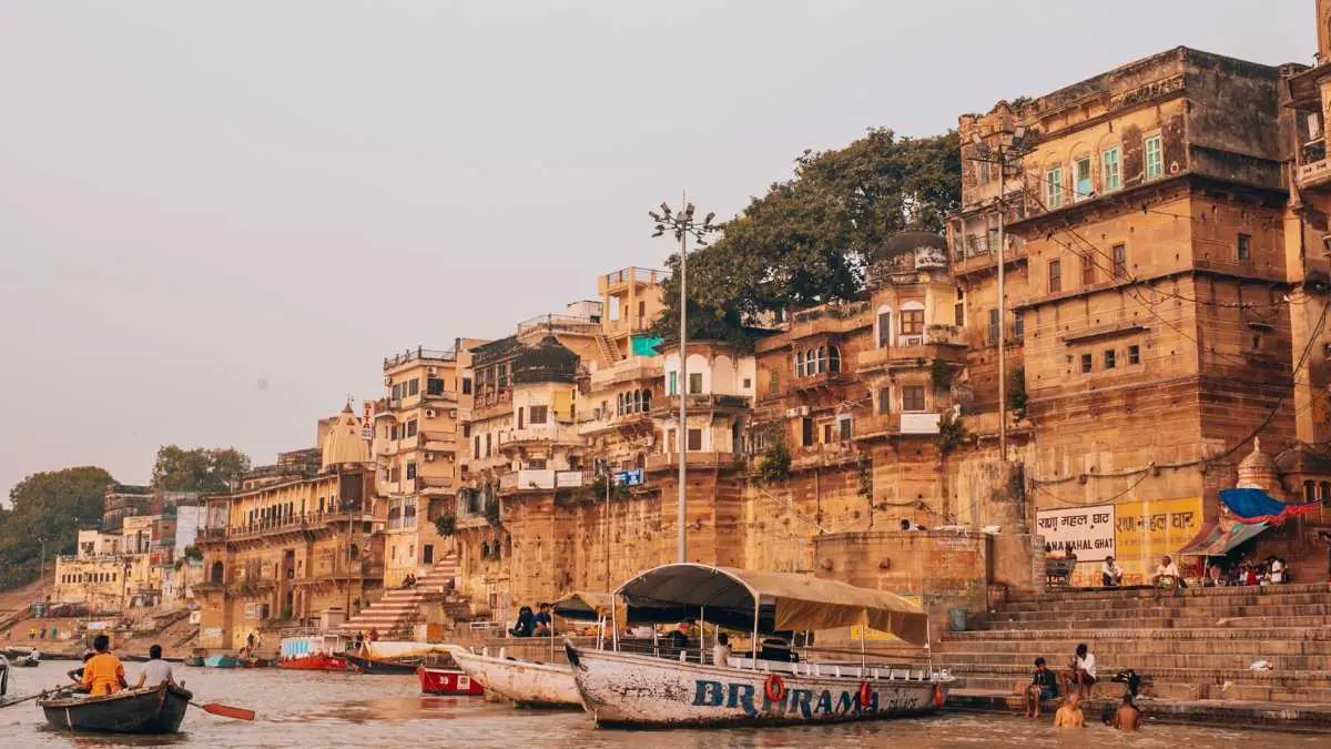 India’s Travel Plans Have A Spiritual Twist! 47.7% Of Overnight Trips Were For Pilgrimage