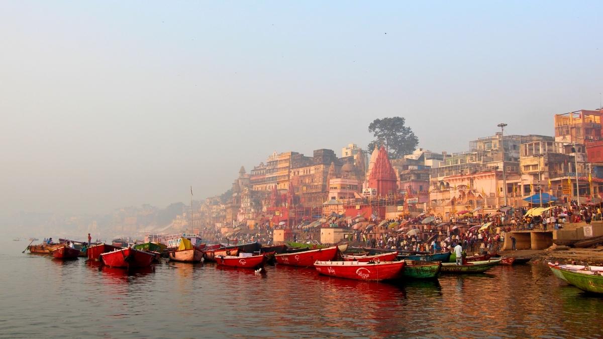 Gift Your Parents A Bharat Darshan Trip This Diwali; ixigo Announces Spiritual Holiday Packages