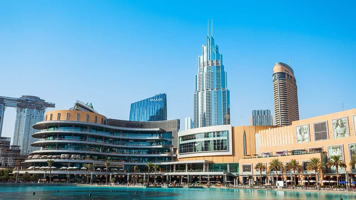 Too Busy To Visit Dubai Mall? This New App Will Soon Bring Your Favourite Brands To Your Door