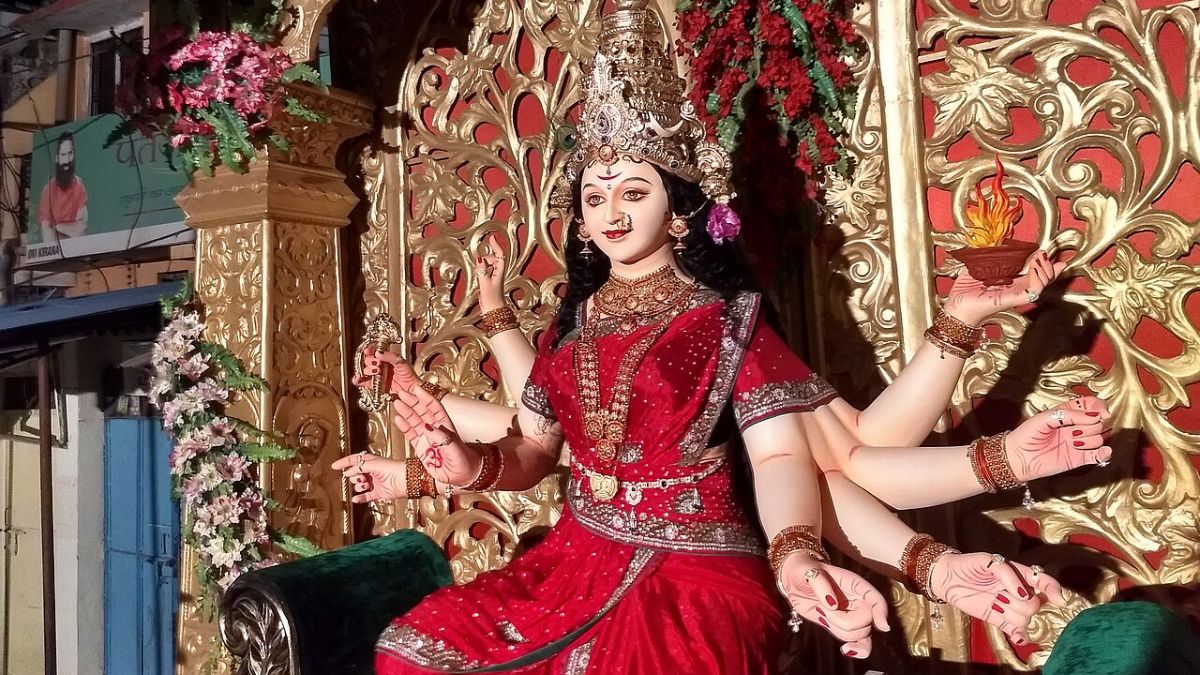 A City Of 300+ Devi Pandals: What Makes Navratri In Jabalpur So Special