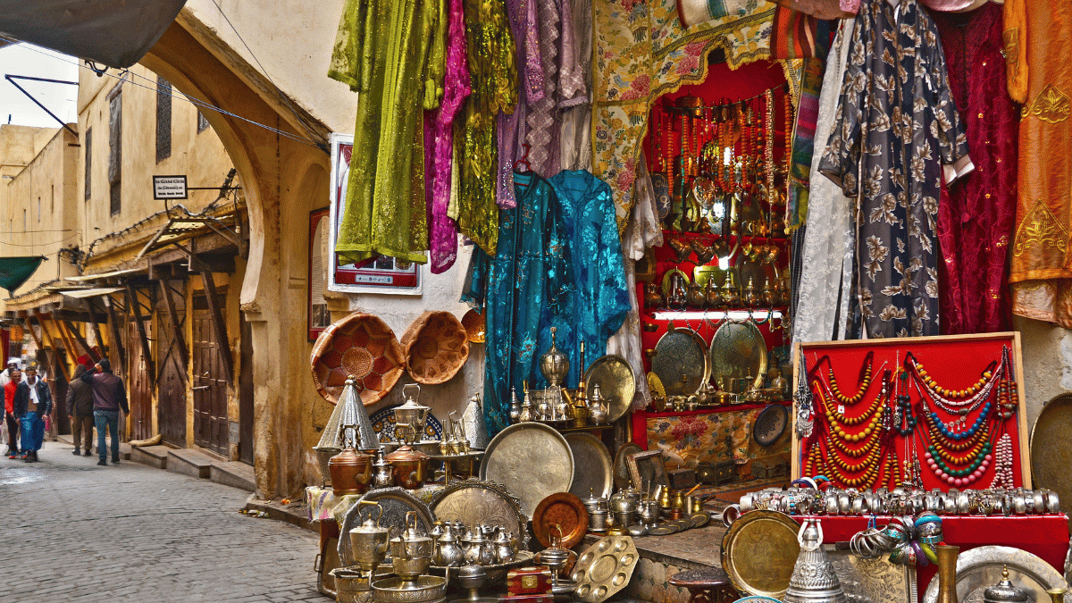 Karwa Chauth 2026: 7 Delhi Markets To Shop For Bangles, Sarees And Bridal Lehengas