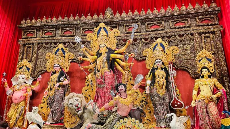 Kolkata Durga Puja Pandals Temporarily Shut After Stampede Kills 19, Injures 25