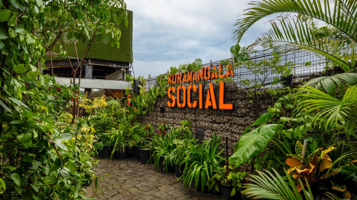 Happy 10th B’day SOCIAL! Enjoy 50% Off, Music & Fun Events At Koramangala SOCIAL For 4 Days